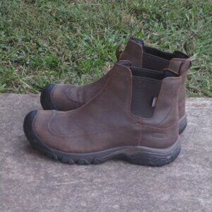 Men's Keen Size 10 Waterproof Boots ~ Like New